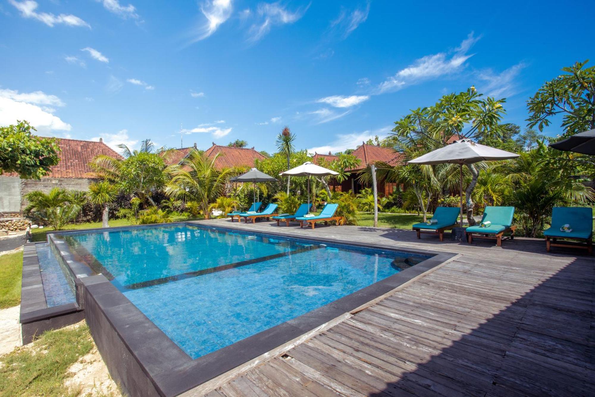 D'Muncuk Huts Lembongan Hotel Exterior photo
